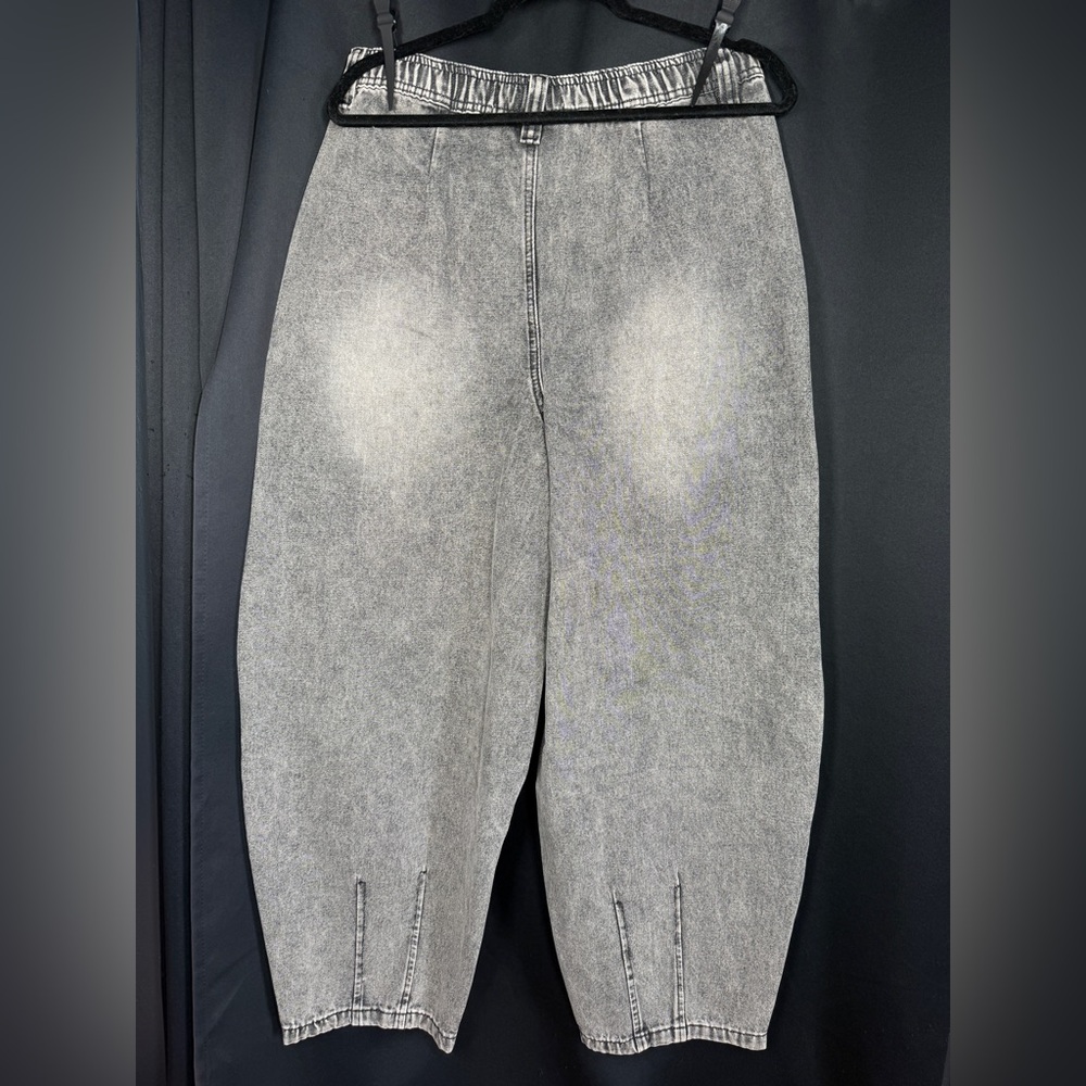 NWT VERY JEANS BARREL STYLE - Picture 4 of 5